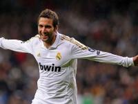 开云体育中国-猛龙对阵广厦队，库里末节接管比赛，一场跨越时空的篮球盛宴