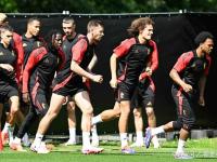 开云体育app-欧洲足坛擂台赛开始，各队拼尽全力争夺胜利的简单介绍