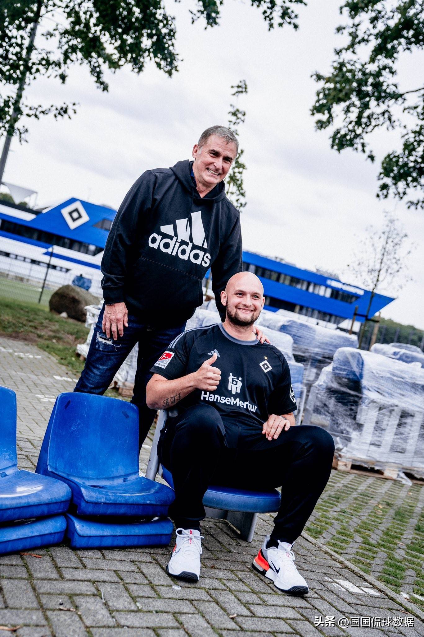 关于汉诺威战术调整成功，击败对手的信息