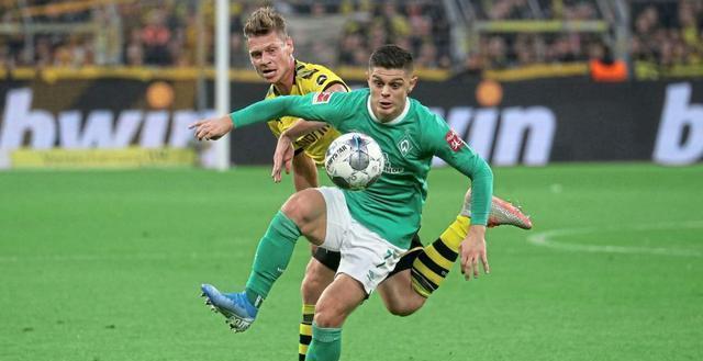 包含捷克国脚表现抢眼，助力云达不来梅锋线的词条