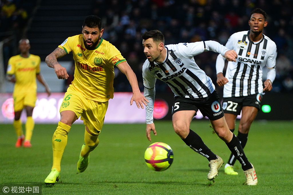 关于巴黎FC遭受不利结果，客场败於南特的信息