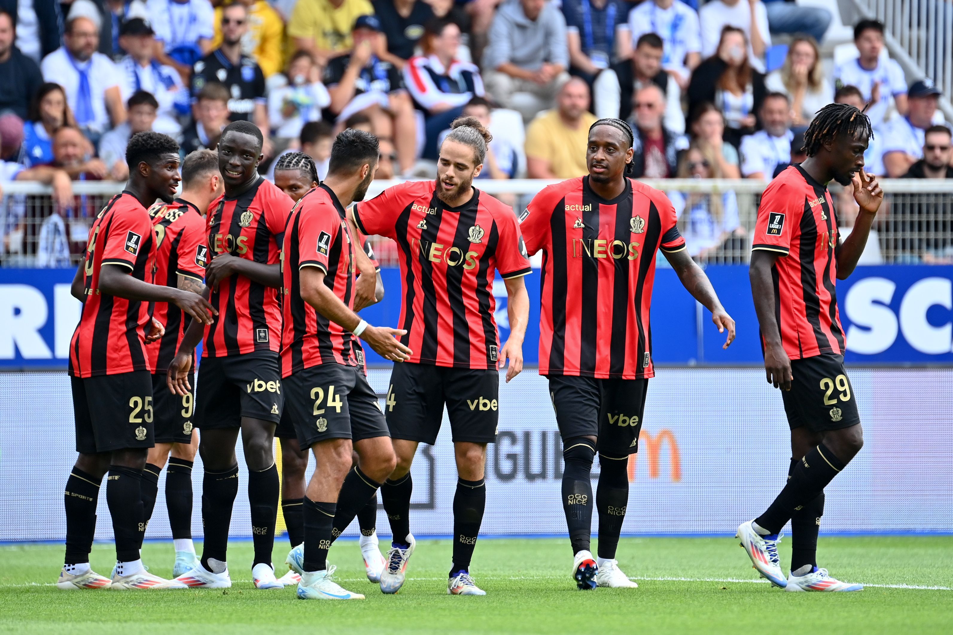 圣埃蒂安取胜尼斯足球俱乐部的简单介绍