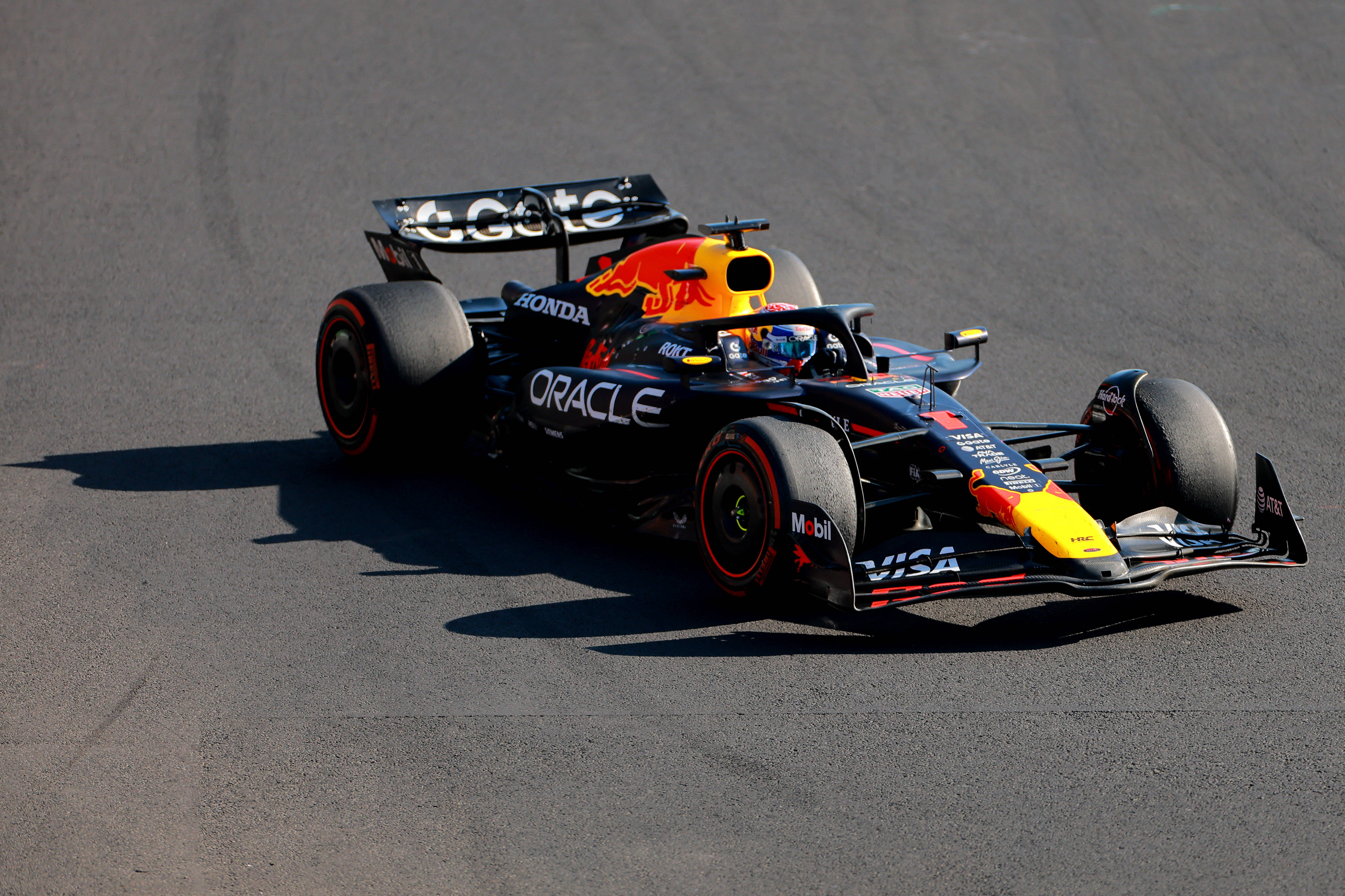 关于红牛车队碾压威廉姆斯，勒克莱尔扛起全队的信息