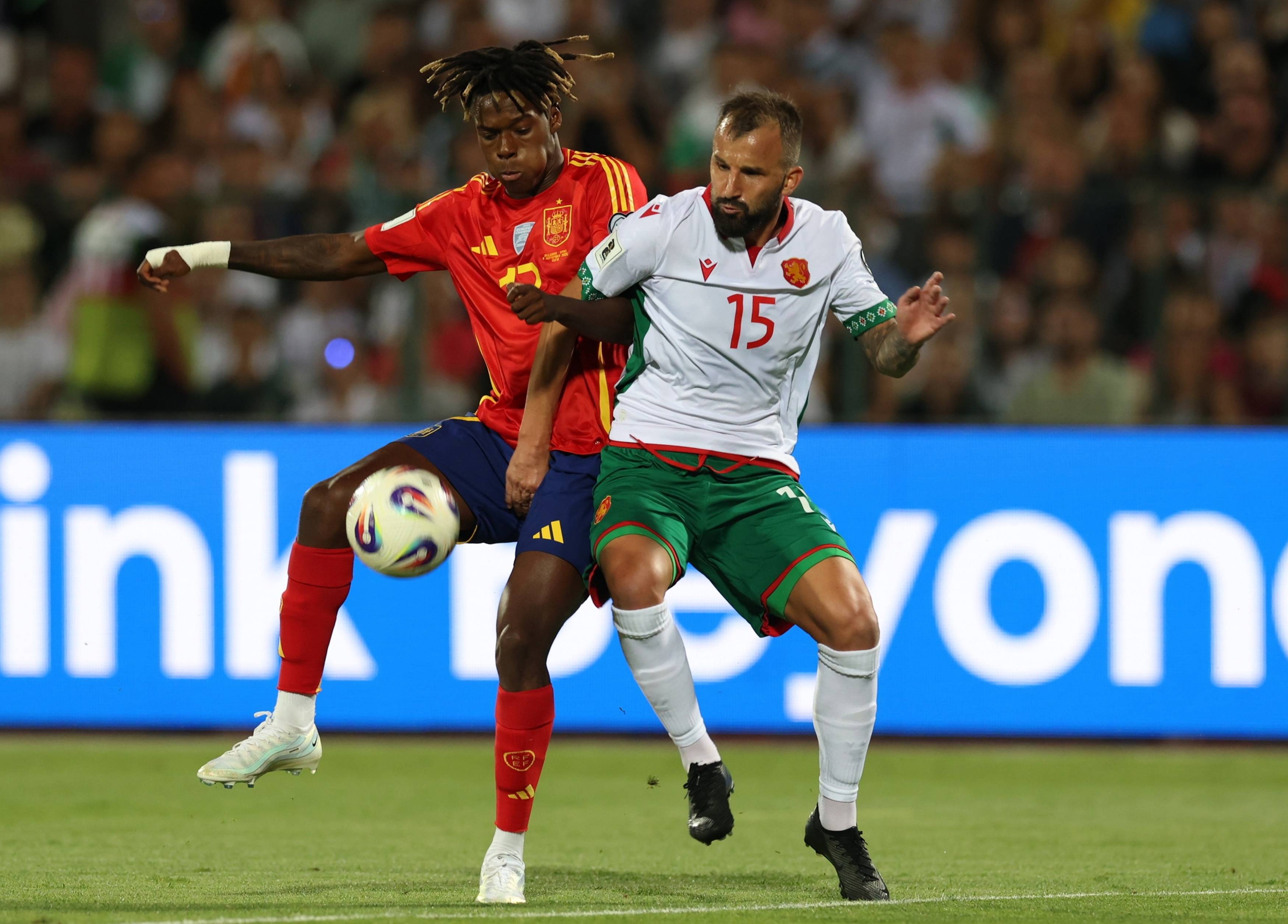 利物浦绝杀阿根廷，奥亚尔萨瓦尔刷新纪录