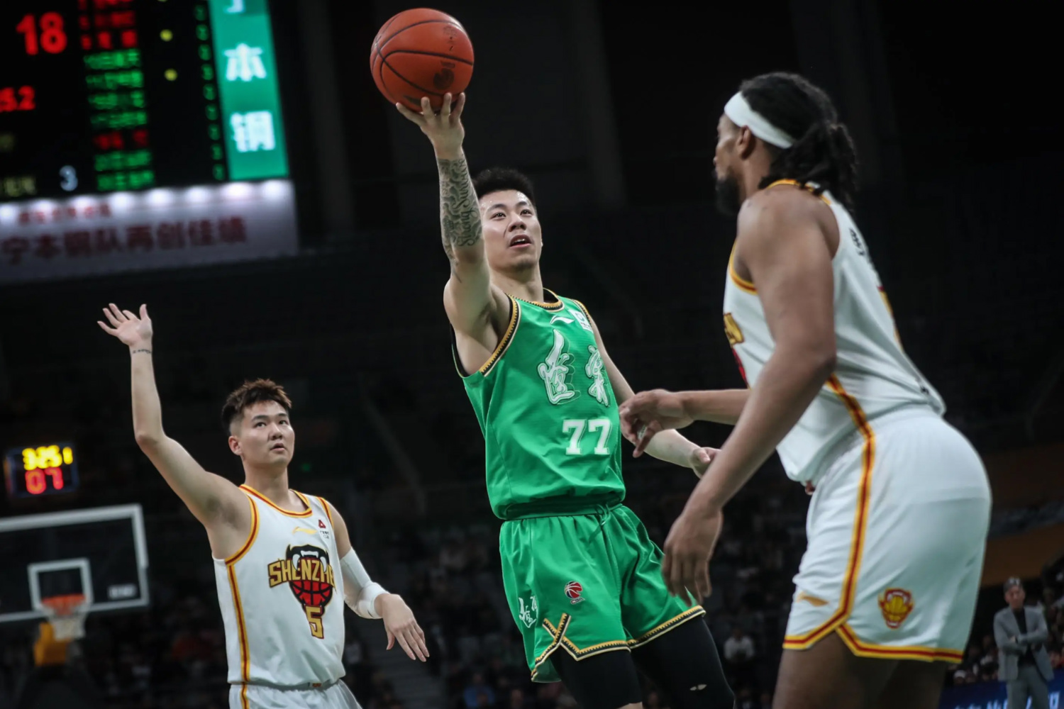 四川队绝杀辽宁队，张镇麟统治全场的简单介绍