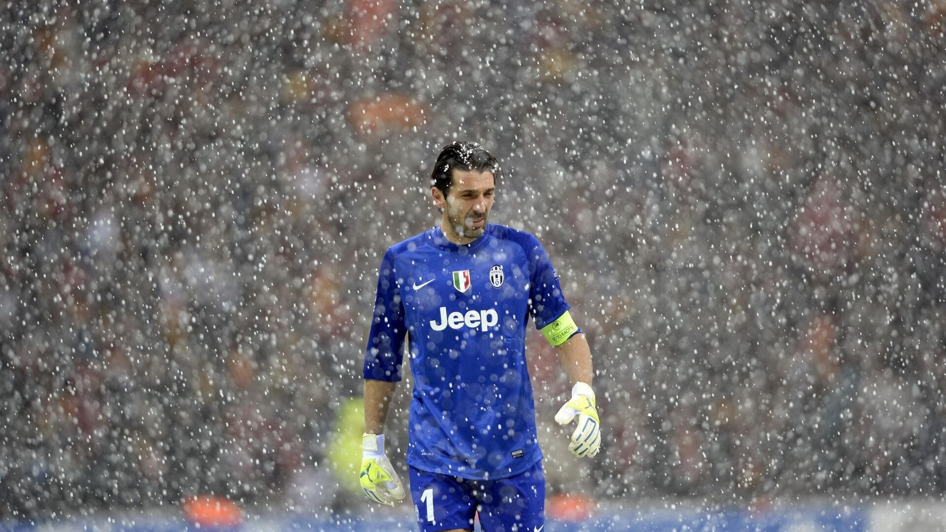 奥恰洛夫独木难支，波兰队绝境逆转英格兰队